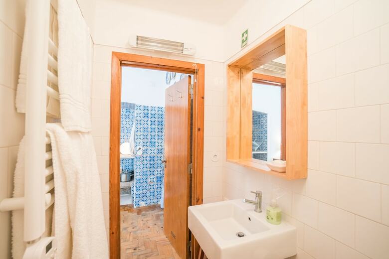 Traditional Studio Apartment
