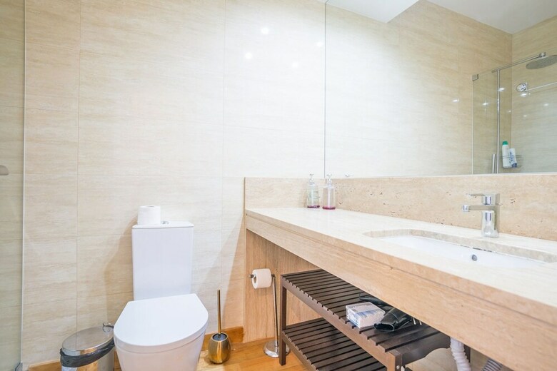 Principe Real Charming And Modern Apartment