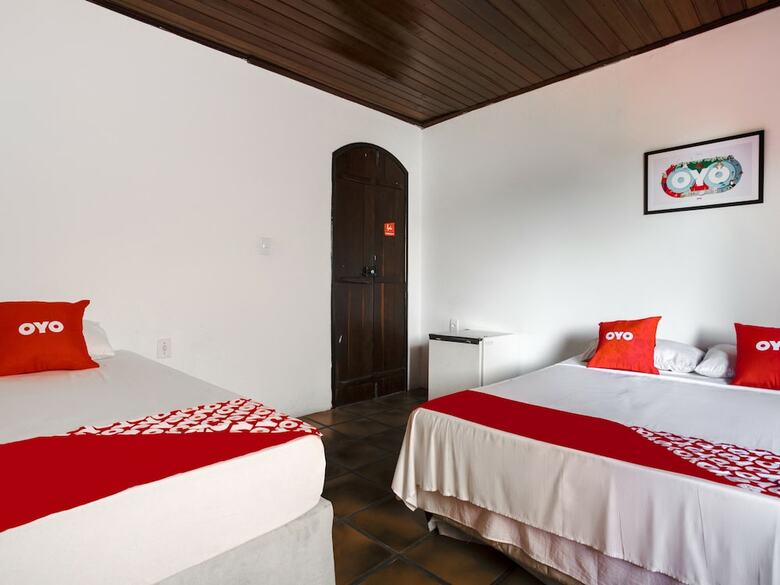 Hotel Oyo Porto Summer