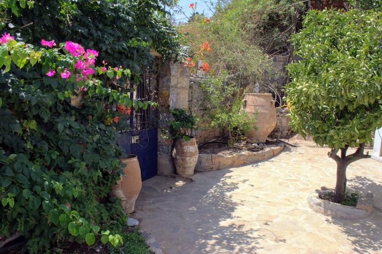 Villa Mirabello Art Suites
