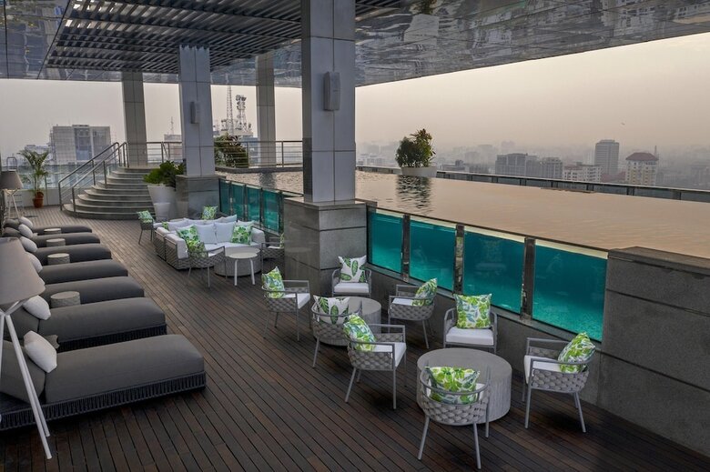 Renaissance Dhaka Gulshan Hotel