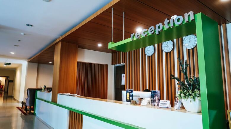 Hotel Tc Damhil Ung