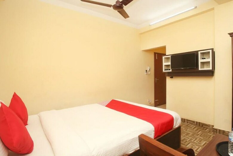 Oyo 702 Hotel Sumeru
