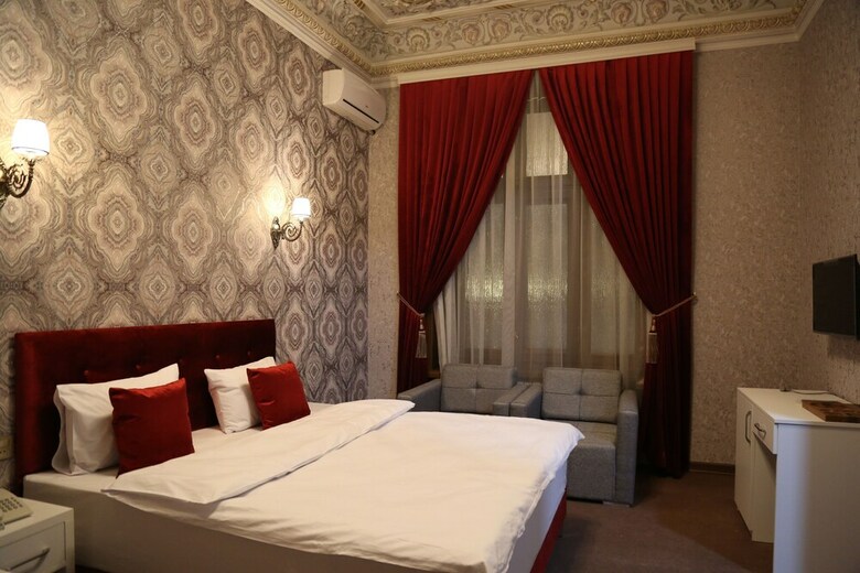 Nizami Hotel