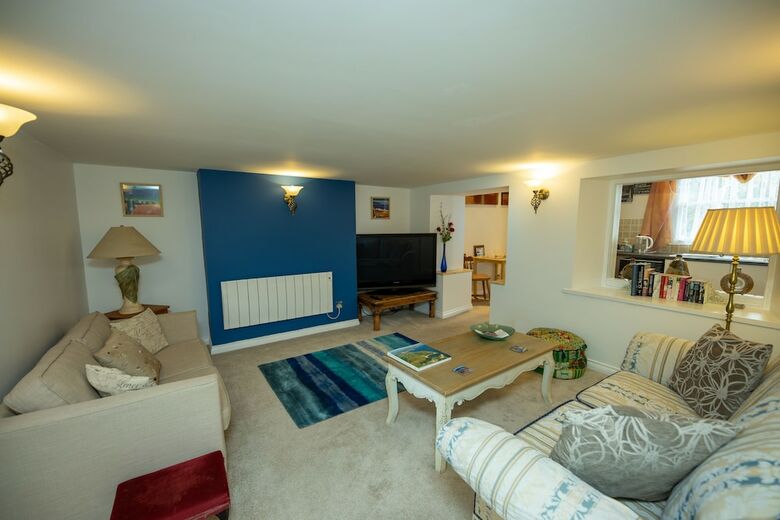 Hostal Central Quiet And Cosy St Helier Flat