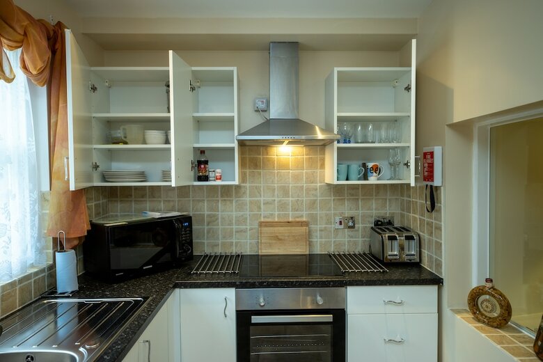 Hostal Central Quiet And Cosy St Helier Flat