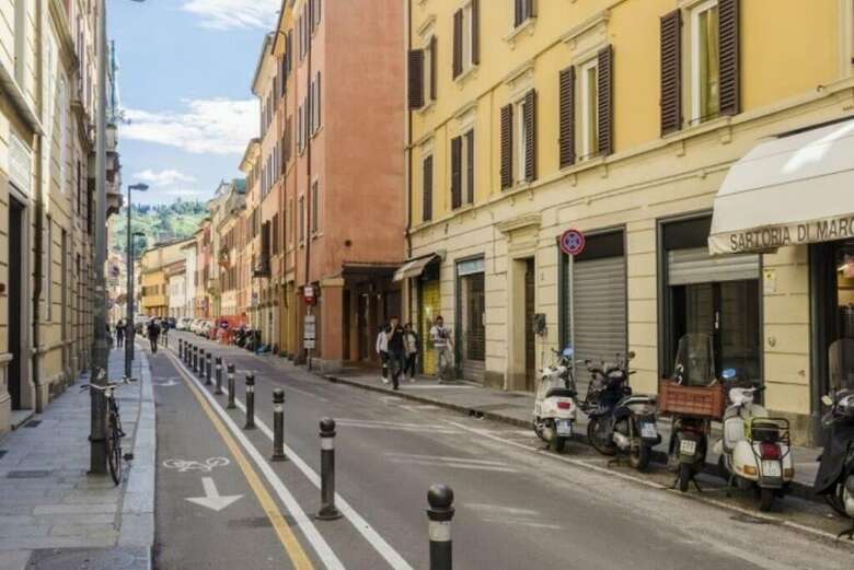 Frassinago Apartment