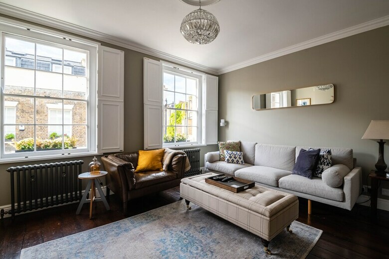 Majestic Modern Home Close To Waterloo�