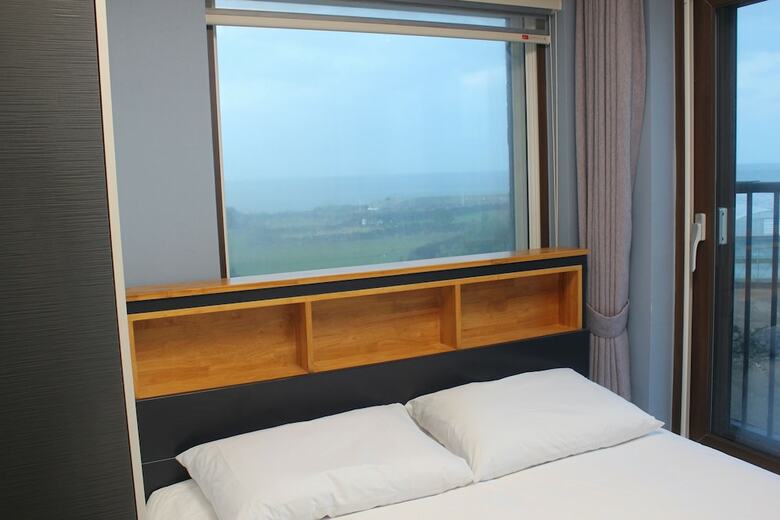 Pension Samwoo Yacht Village