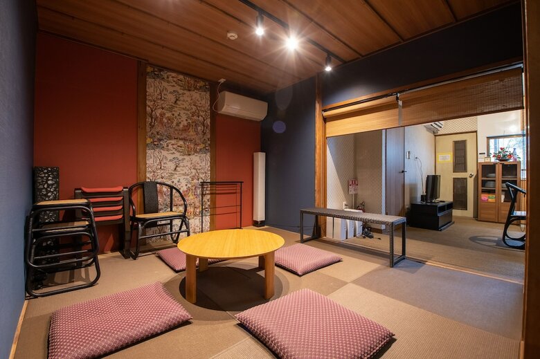 R-guest Residence Tsurumibashi