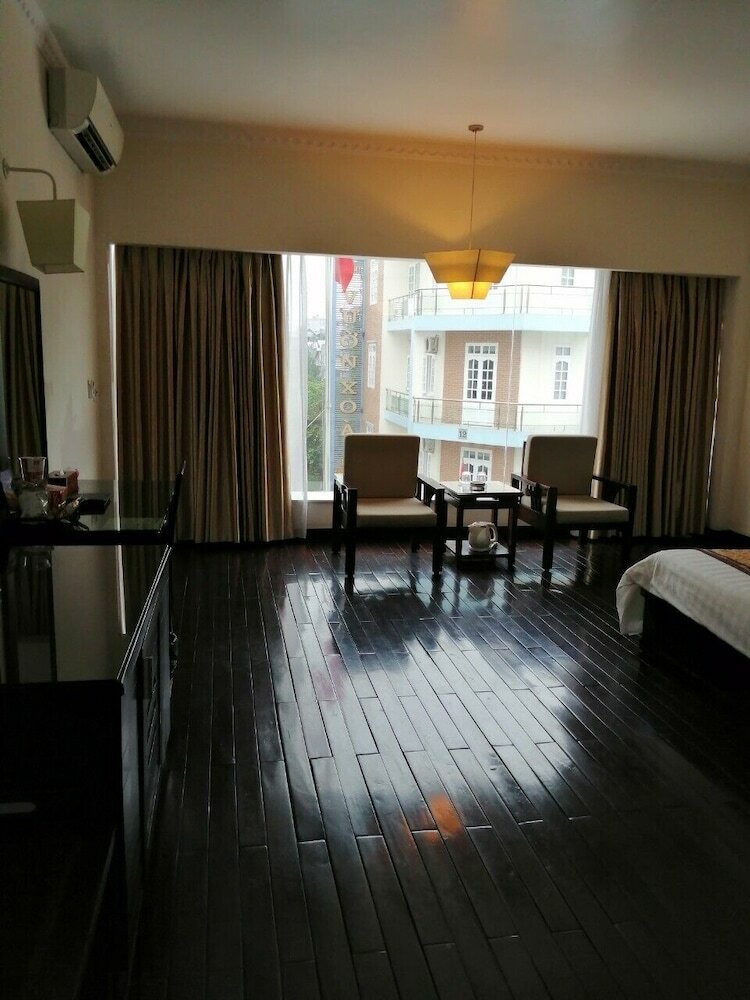 White Palace Thai Binh Hotel 1