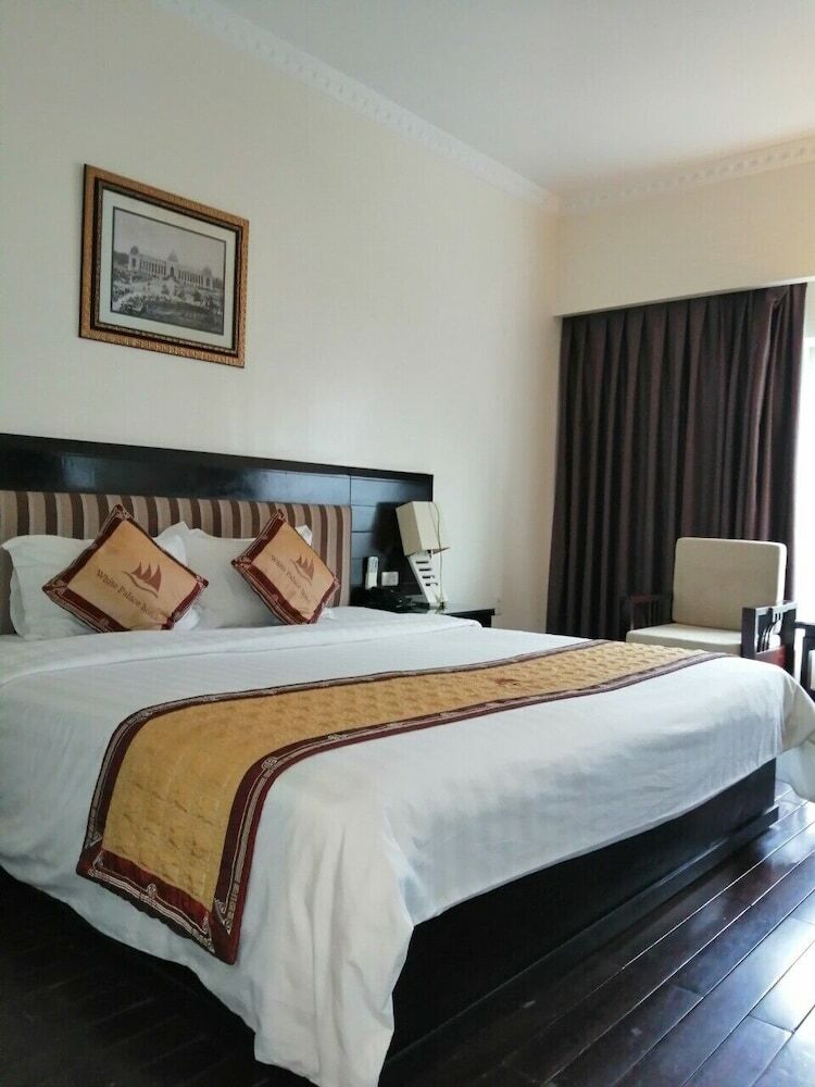 White Palace Thai Binh Hotel 1