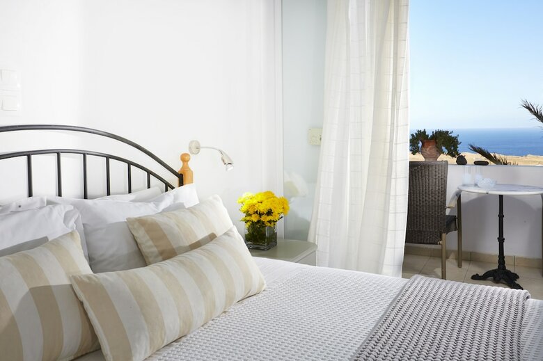 Milos Villas Hotel