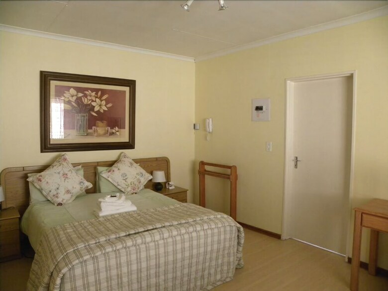 Bed & Breakfast Strathavon Guest House