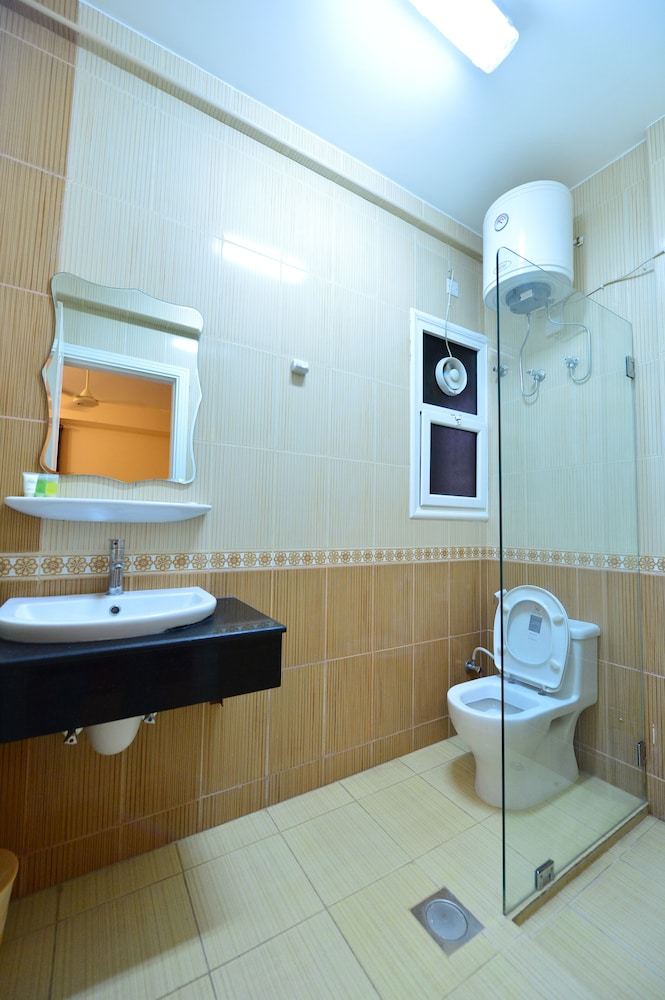 Husin Al Khaleej Hotel Apartment