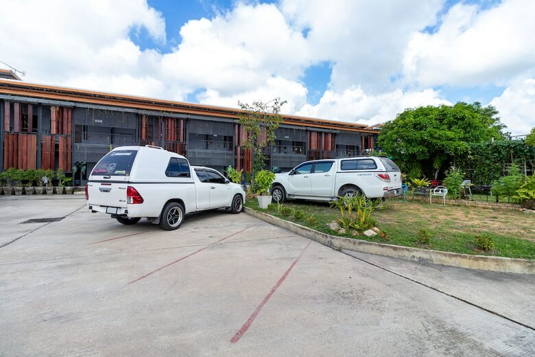 Hotel Cs Klongtoey Grand Resort