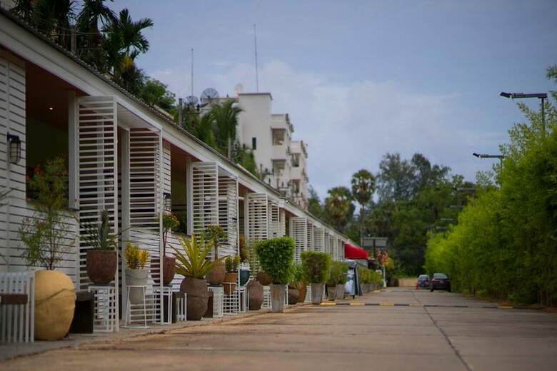 Hotel Simply Resort By Metadee