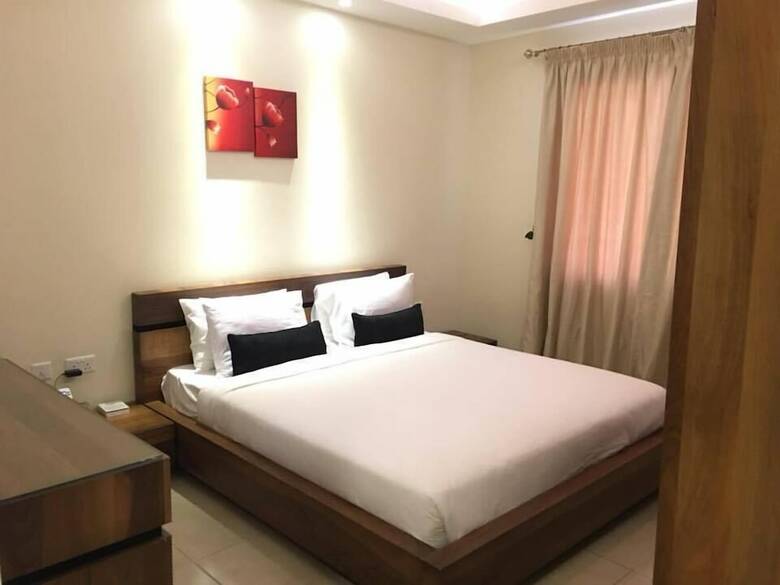 Aparthotel Pearl Hotel & Residence