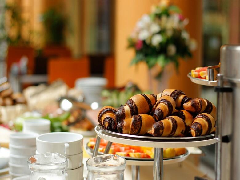 Armenian Village Park Hotel