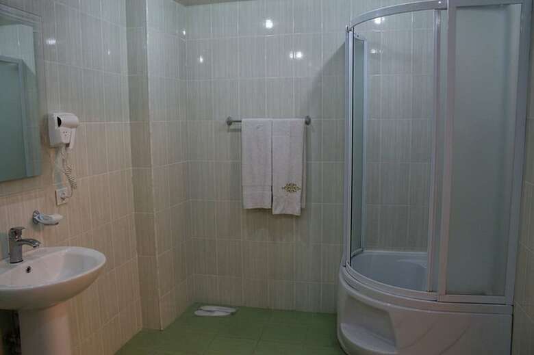 Nur Hotel