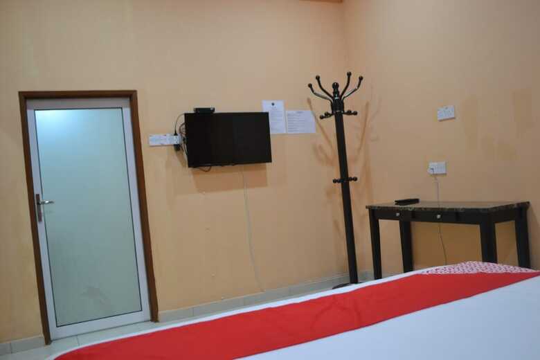 Oyo 89691 Hotel Puteri Miqaila