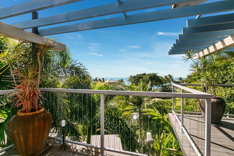 Apartamentos Elevated Beachside Sanctuary