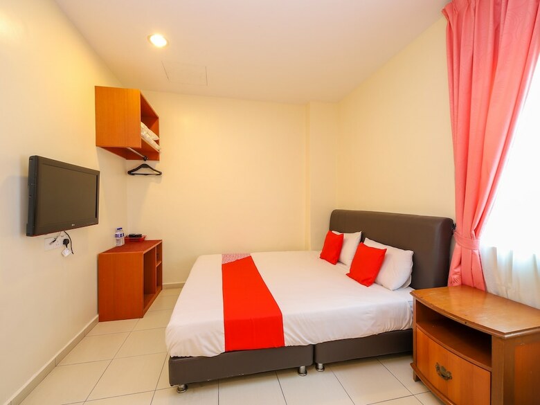 Oyo 89714 Doris Hotel