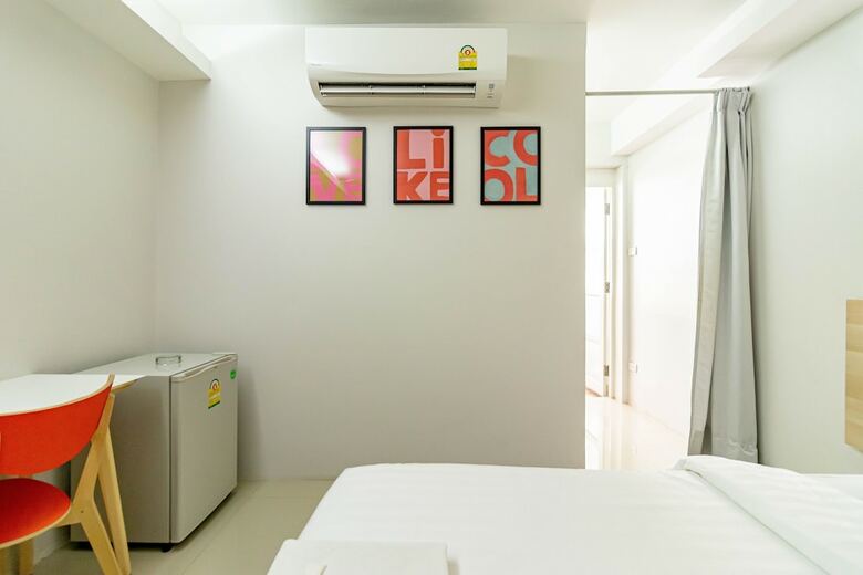Your Place Hotel