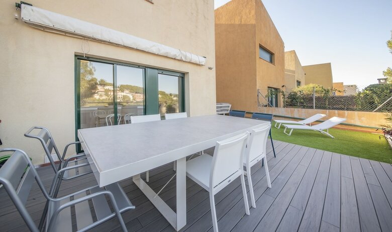 Town House La Mora Th122