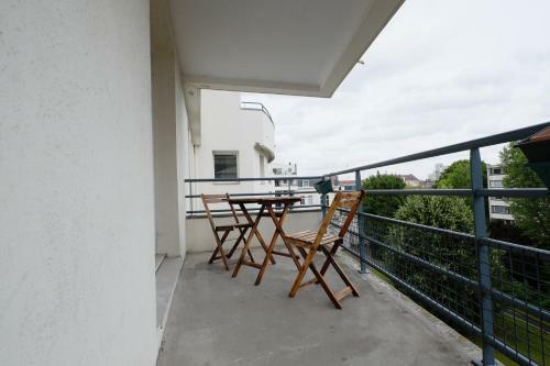 Apartamento 70 M� Avec Balcons Et Parking