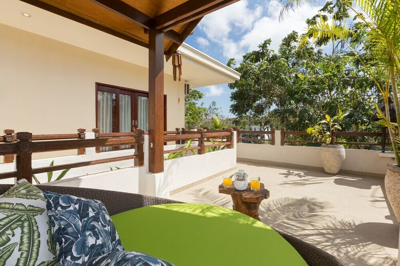 Nalin Bali Villas