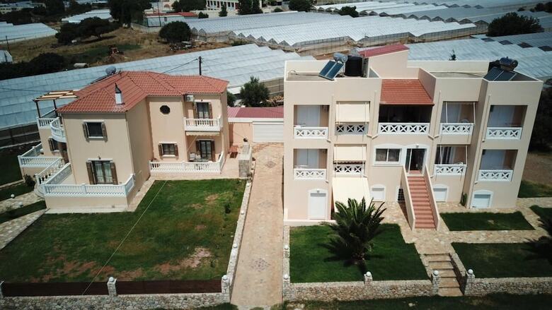 Flisvos Villa
