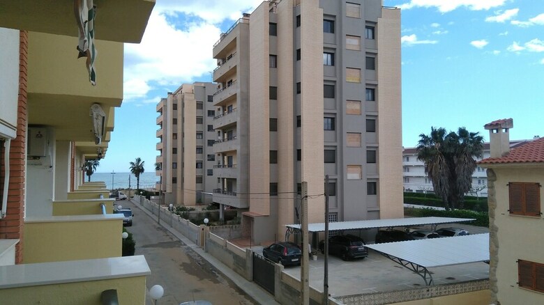 Apartamentos Ap Costas Kronos
