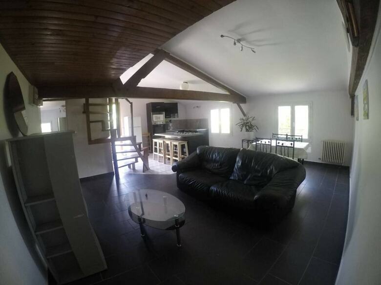 House With 2 Bedrooms In Octon , With Pool Access