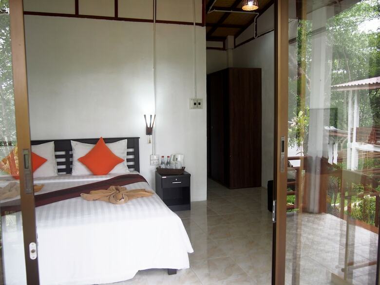 Hotel Chareena Garden Beach Resort