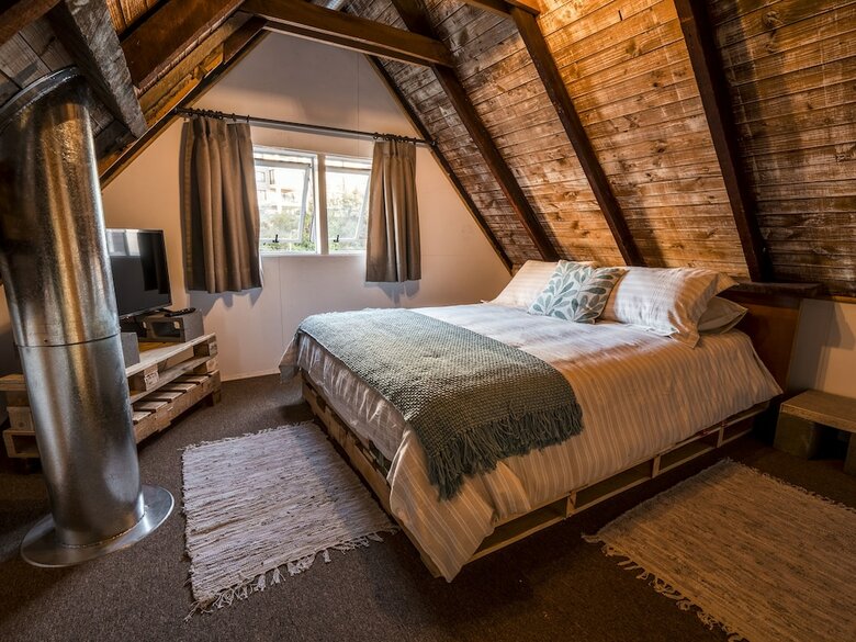 Rustika Bed & Breakfast