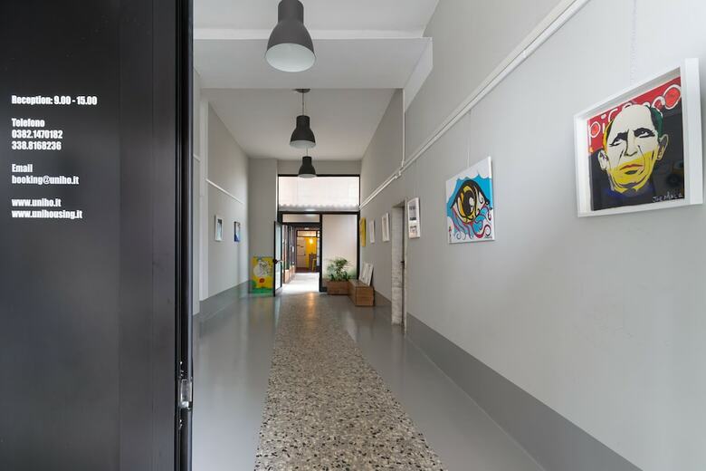 Hostal Unih� Hostel