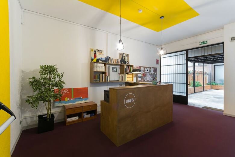 Hostal Unih� Hostel