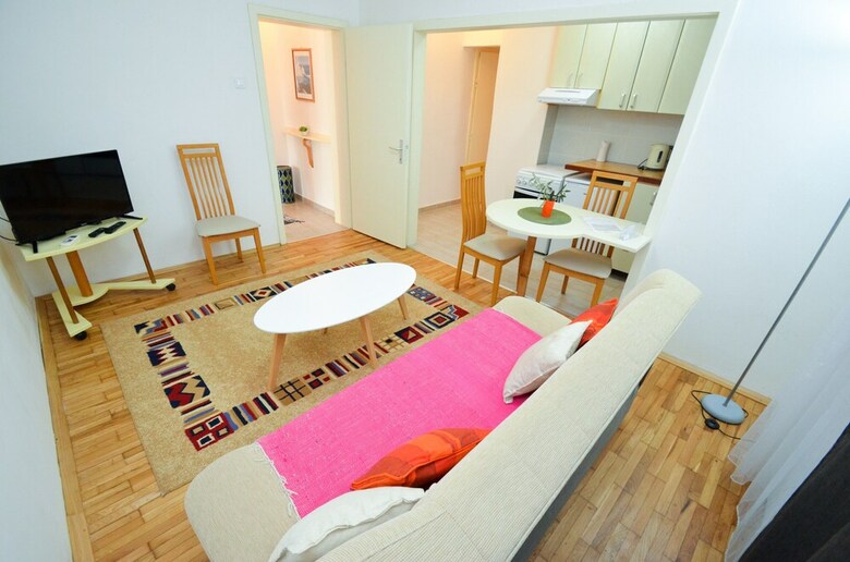 Apartments Tea Kotor