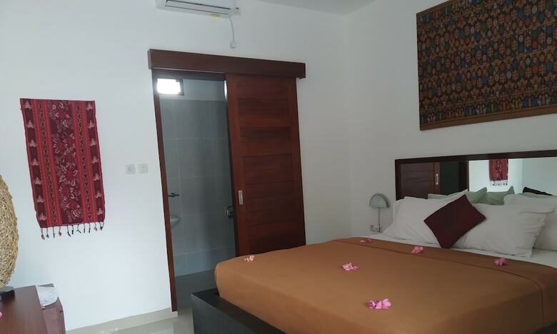 Bed & Breakfast Tom And Jerry Villa Lombok
