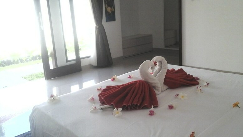 Bed & Breakfast Tom And Jerry Villa Lombok