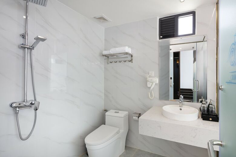 Crown Hotel Nha Trang