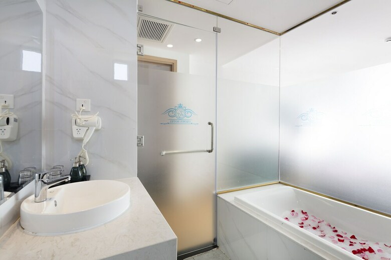 Crown Hotel Nha Trang