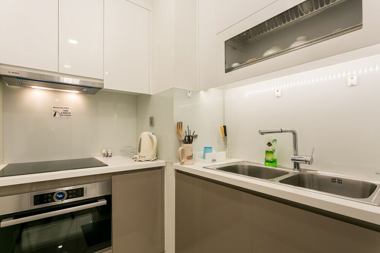 My Hung Apartment