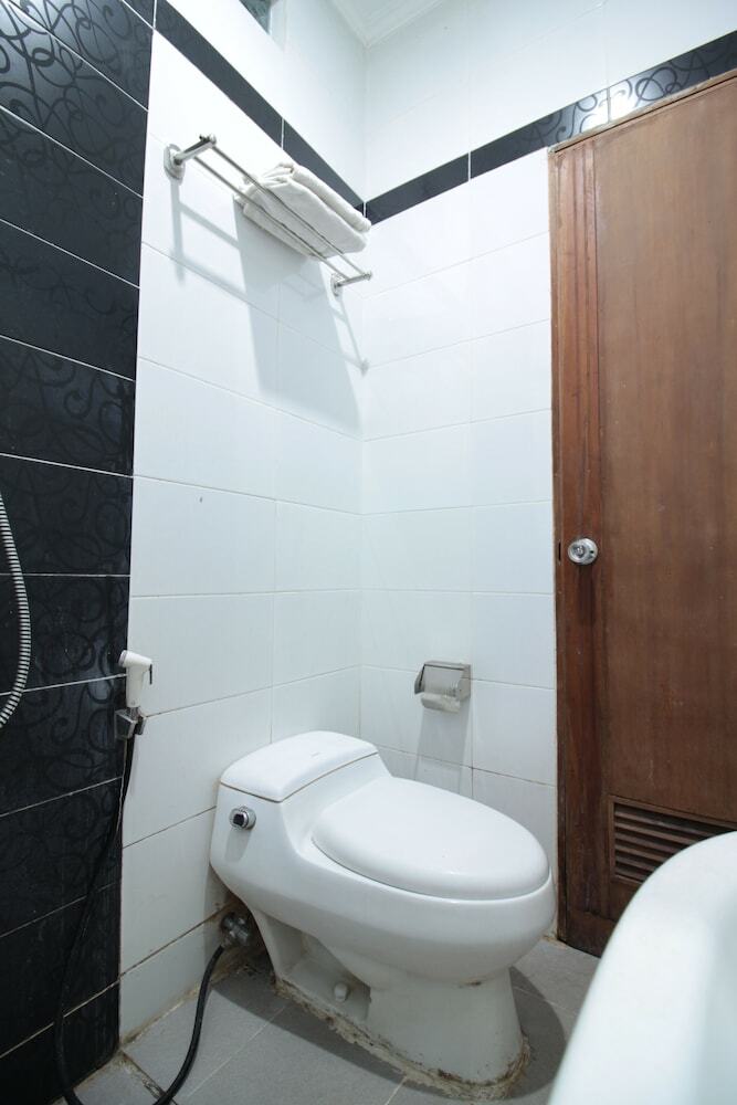 Hotel Oyo 2400 Maleo Exclusive Residence