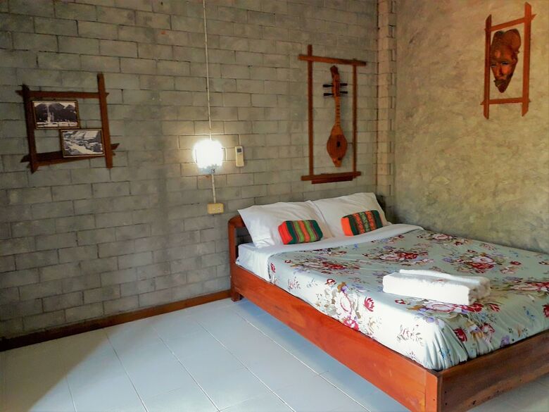 Hotel Banbondoi Homestay Maehongson