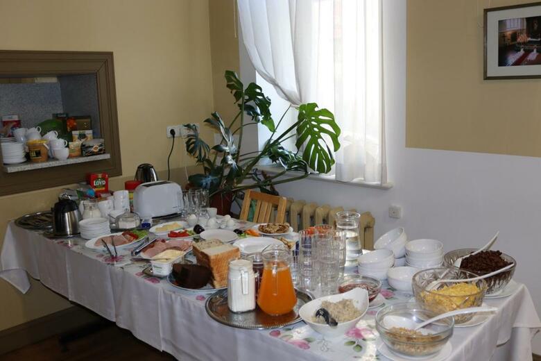 Hostel L�una