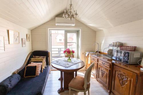 Apartment For Friends