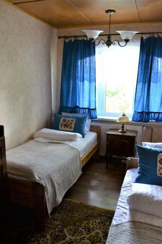 Kraavi Guest Hostel