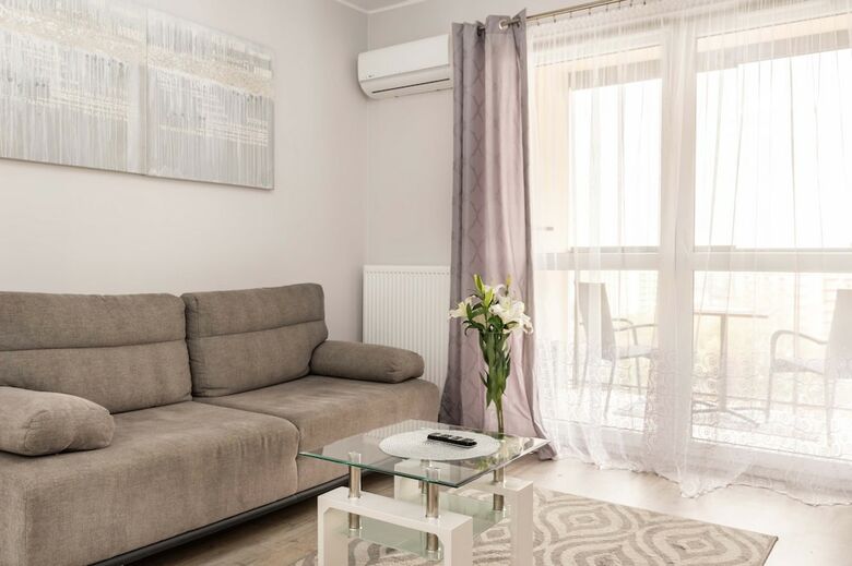 Apartamentos Moss Rondo Wiatraczna Shopping Centre